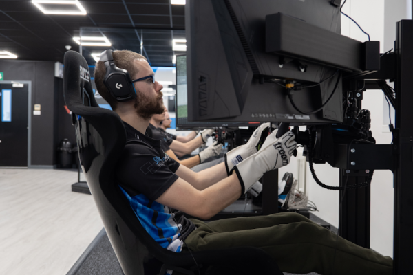 Peter Berryman VRS Simulator Apex RAcing Sim Centre